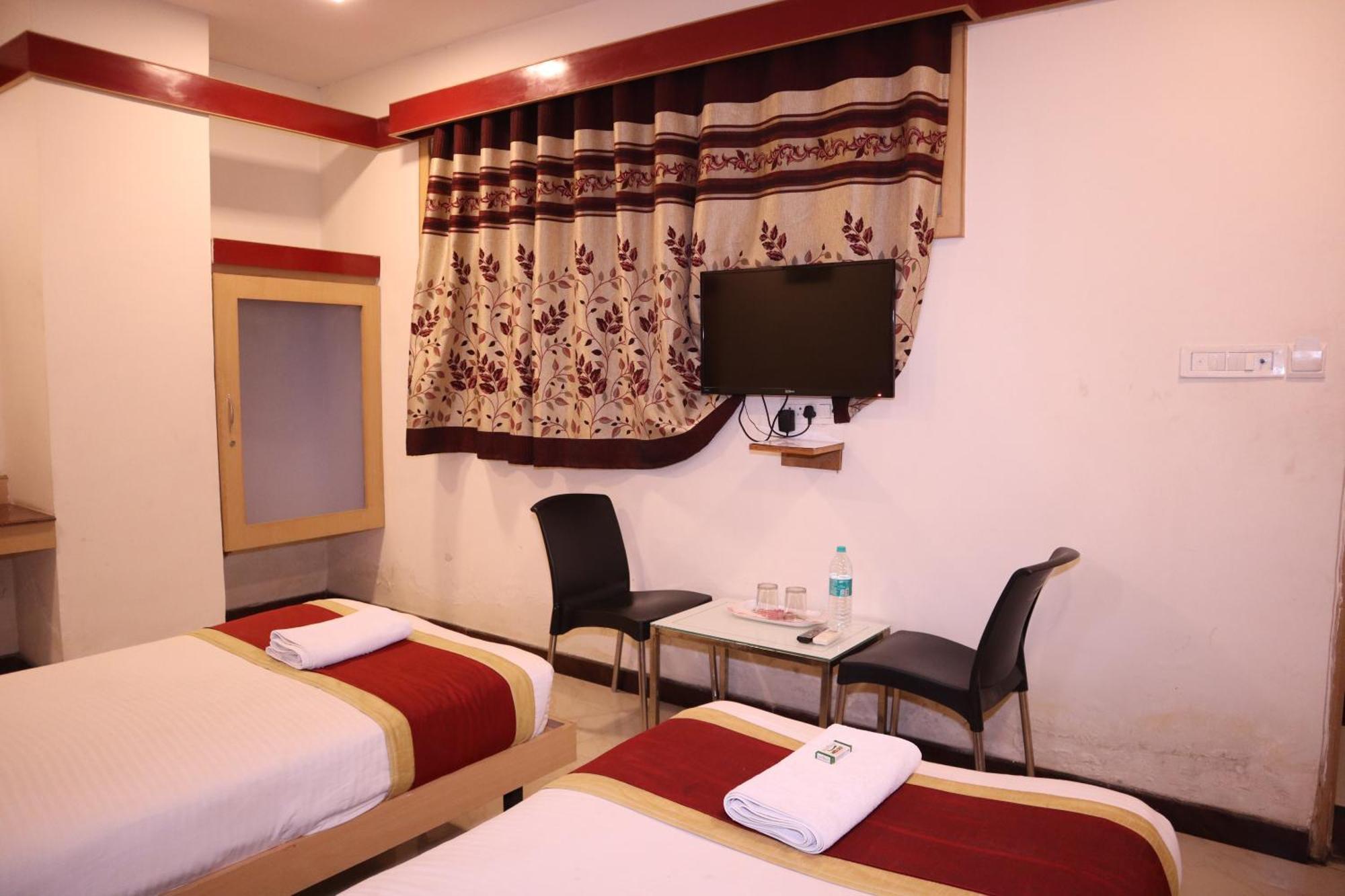 Sri Sai Ram Suites Бенґалуру Екстер'єр фото